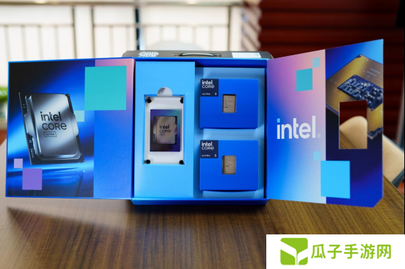 AI PC时代最佳伙伴？Intel酷睿Ultra 200家族首秀！